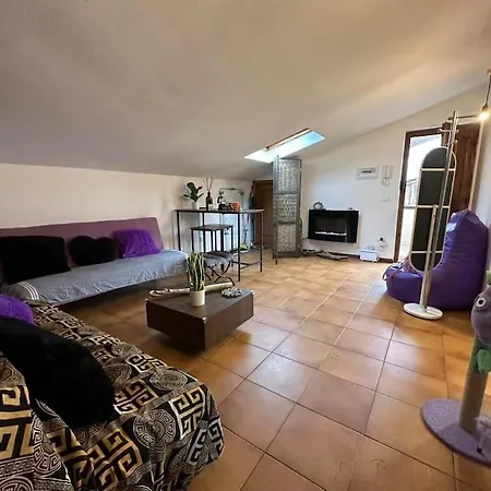 Tra Il Mare E Il Centro Di - Casa Lilla Apartment