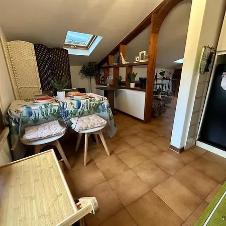 Tra Il Mare E Il Centro Di - Casa Lilla * Viareggio